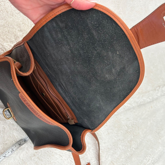 Vtg Dooney & Bourke Essex Black Crossbody All Weather Leather Heritage Made USA - Picture 6 of 11